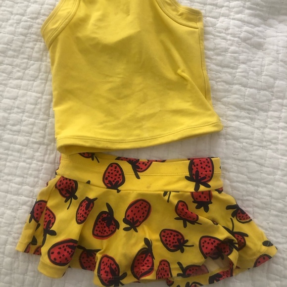Hanna Andersson yellow two piece bathing suit - Picture 2 of 3